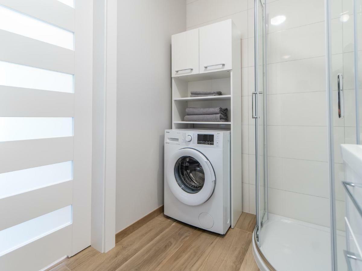 Apartament Rybacka 12A/20, Kolobrzeg - 3 Pokoje Bagian luar foto